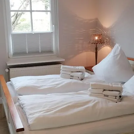 Schmucke-hus-app-1 Appartement *