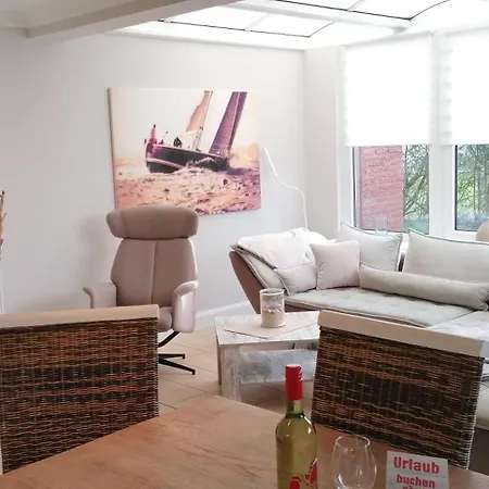 Schmucke-hus-app-1 * Westerland